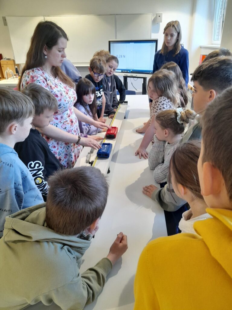 Polytechnické centrum-fyzikální pokusy